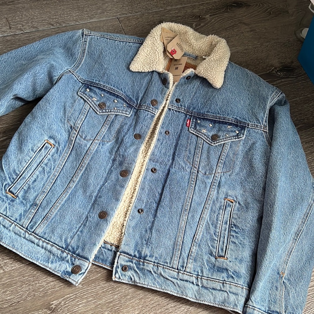 Levi’s Sherpa